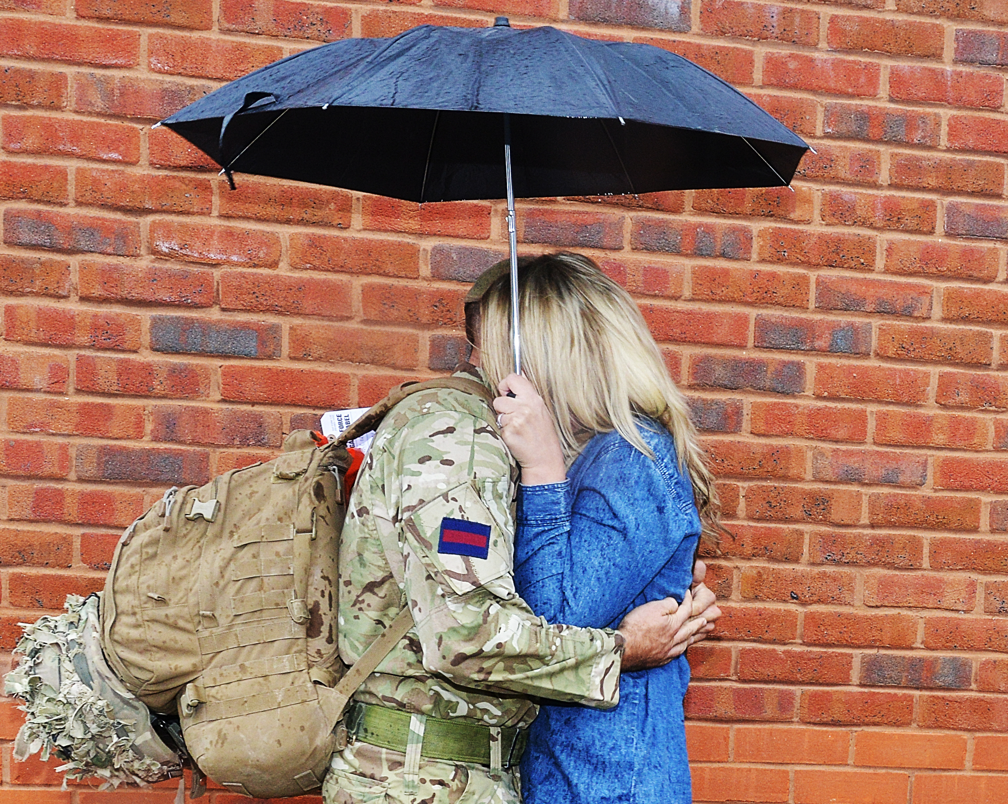 MOD Welcome home hug